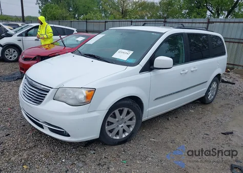 2015 Chrysler Town & Country Touring из США, поврежденный, VIN 2C4RC1BG0FR534113